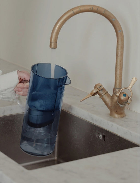 1310 13 EM77 Water Filter Jug Blue 2
